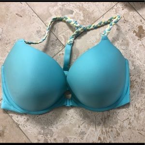 Victoria’s Secret raver back front closure bra